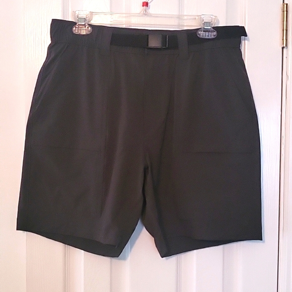 Sonoma Other - Mens shorts with belt attached